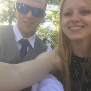 Meet your Posher, Zach